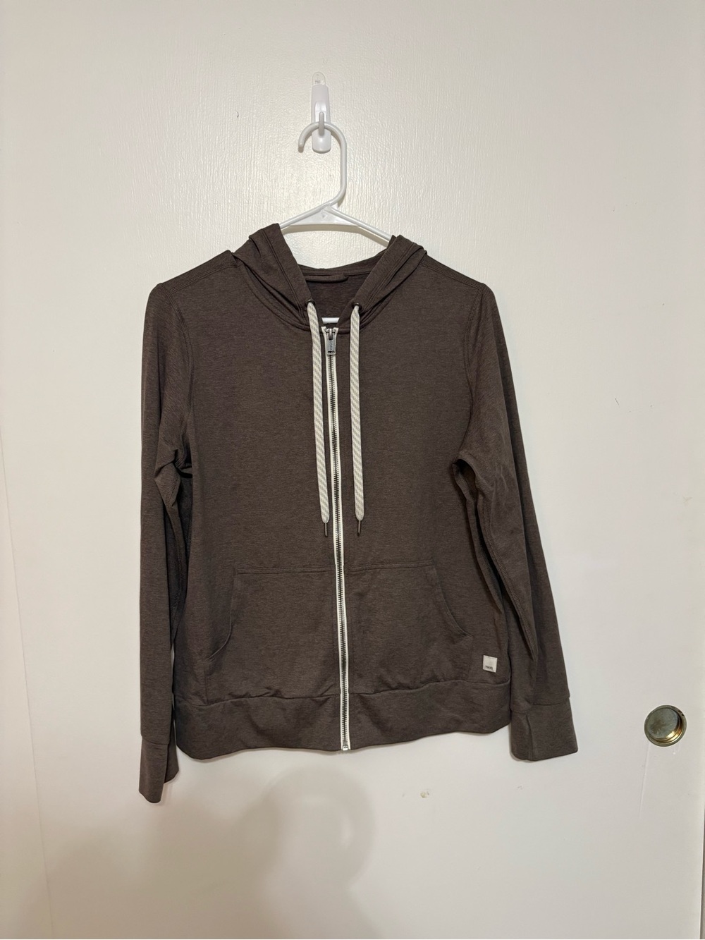 Vuori Chocolate Brown  Halo Performance Hoodie 2.0 size L - Picture 2 of 6